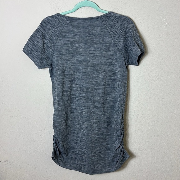Athleta Speedlight Dark Grey Spacedye Short Sleeve Fitted Athletic Tee Size XL - Picture 2 of 8